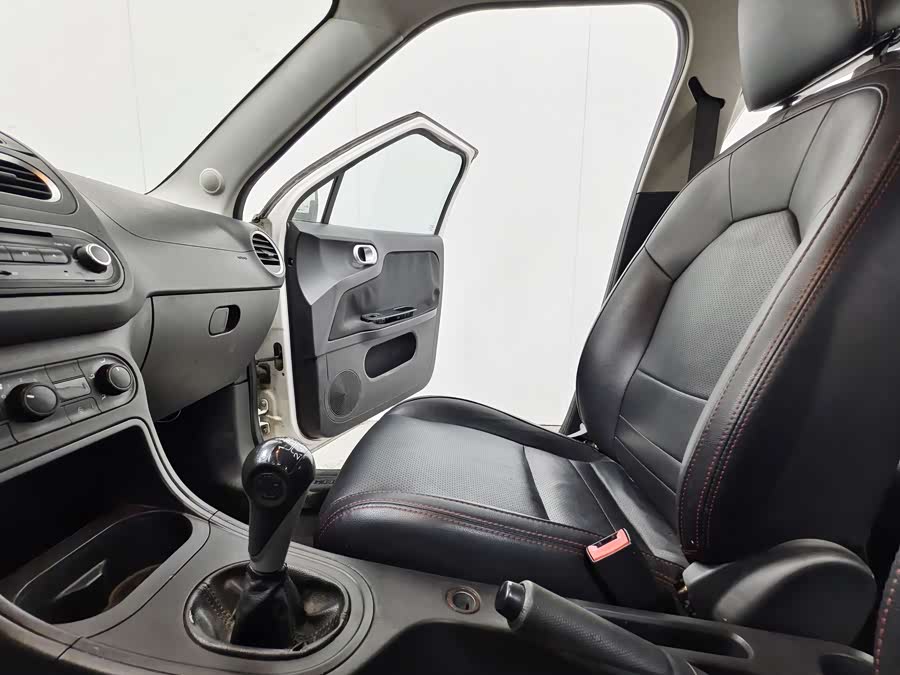 MG 3 2016 car image #14