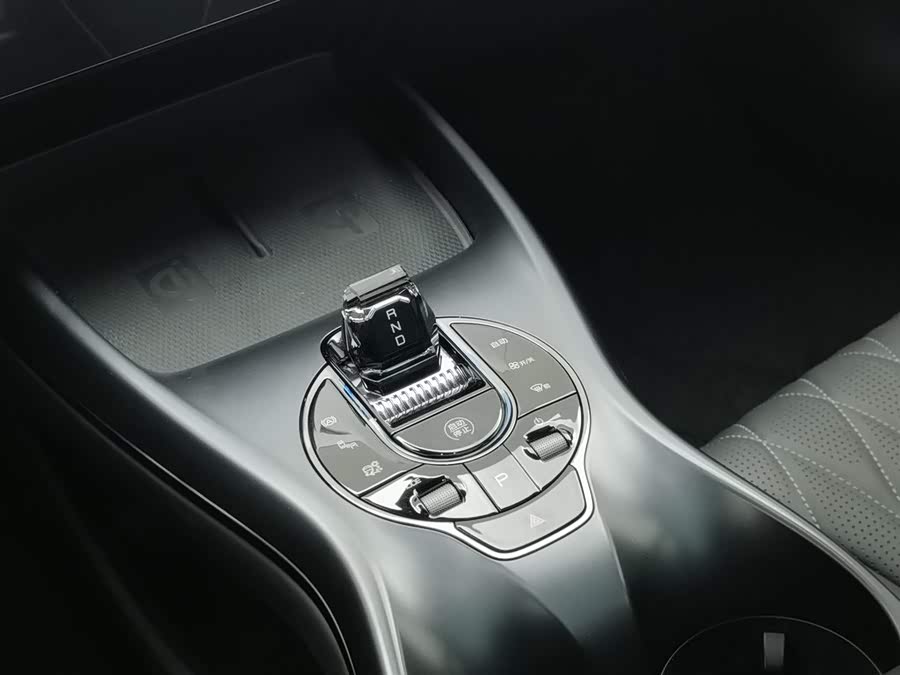 BYD Seal 2024 #14 BYD Seal 2024 immagine di auto #14