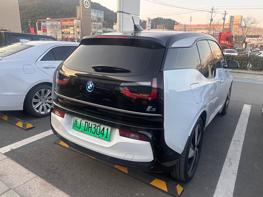 BMW i3 (Imported) 2018 صورة سيارة #14