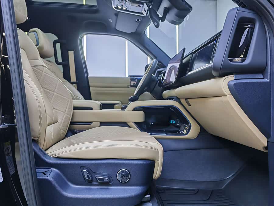 FangChengBao Leopard 5 2025 car image #14