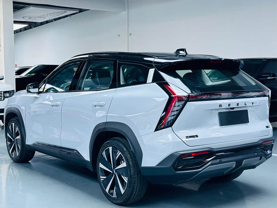 GEELY Boyue L 2024 car image #14