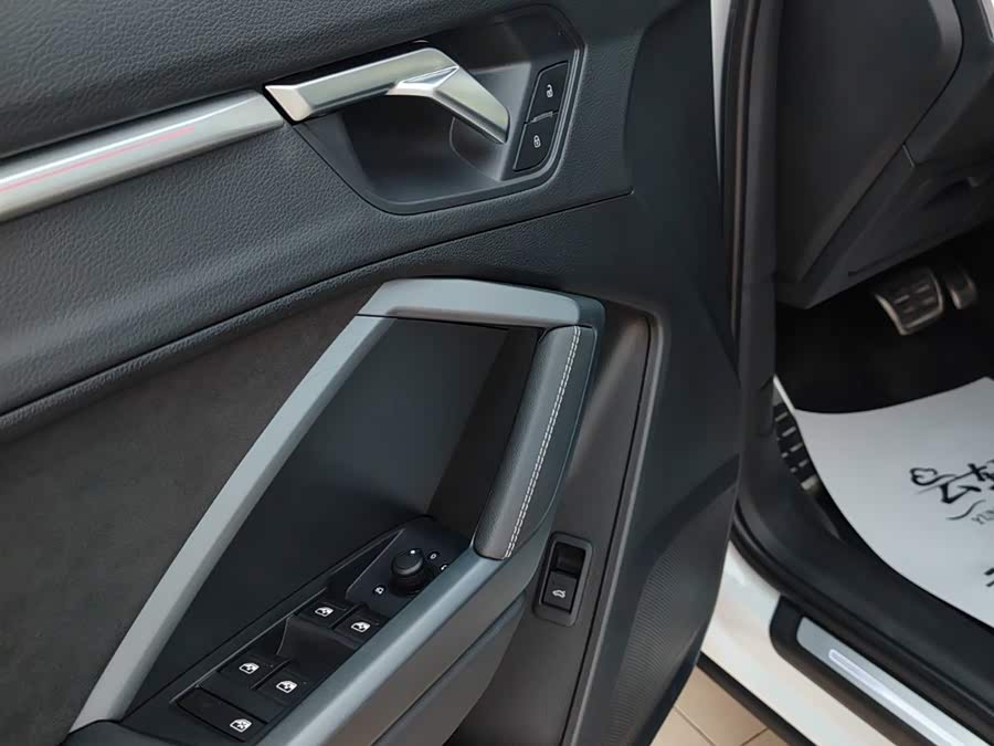 Audi Q3 2024 #14 Audi Q3 2024 car image #14