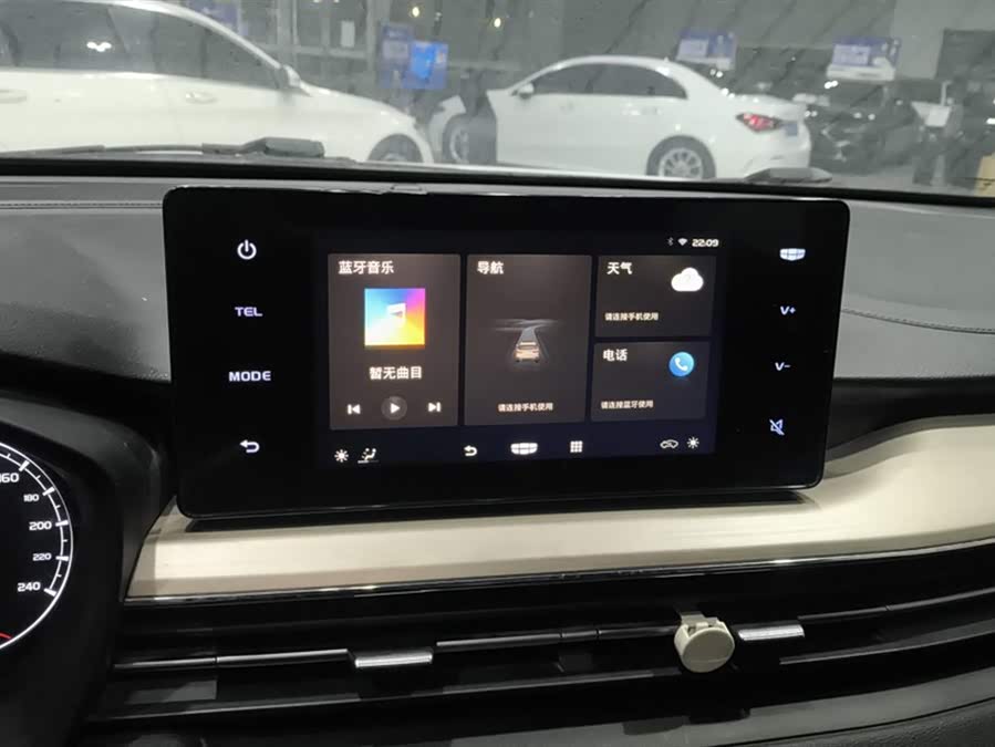 GEELY Vision X3 2021 car image #14