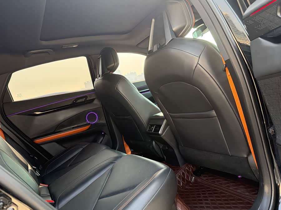 Changan UNI-V 2022 صورة سيارة #14