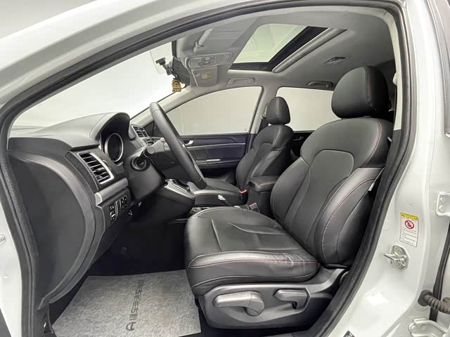 Haval M6 2019 #14 Haval M6 2019 car image #14