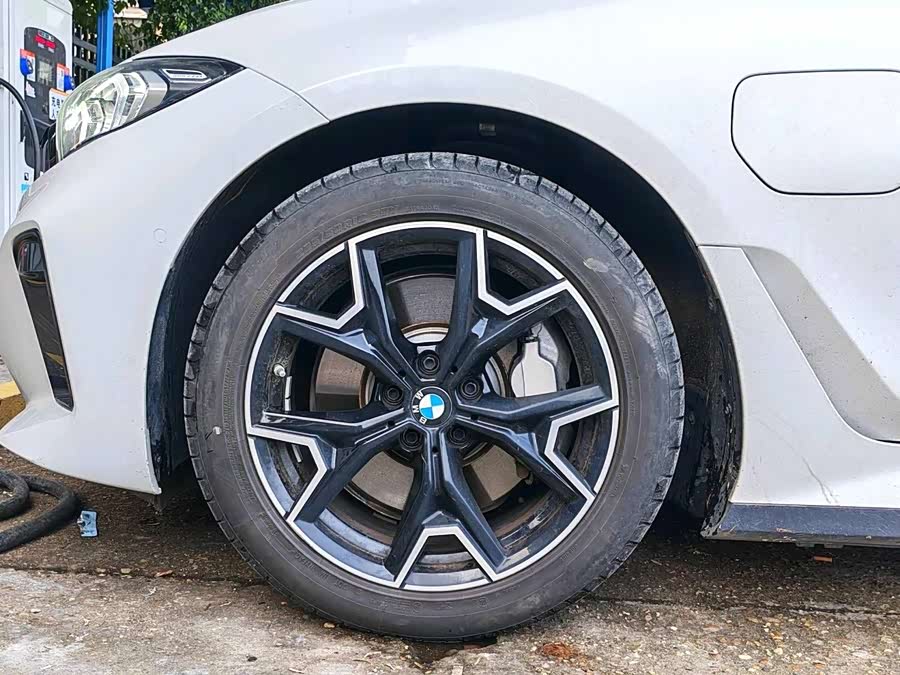 BMW i3 2024 #14 BMW i3 2024 car image #14