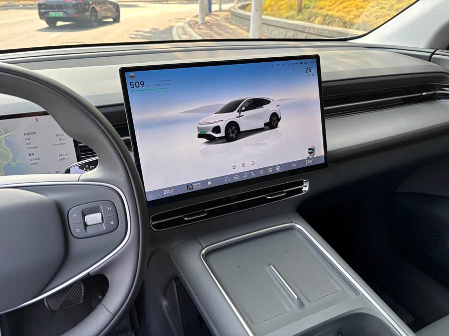 Xpeng G6 2025 #14 Xpeng G6 2025 car image #14