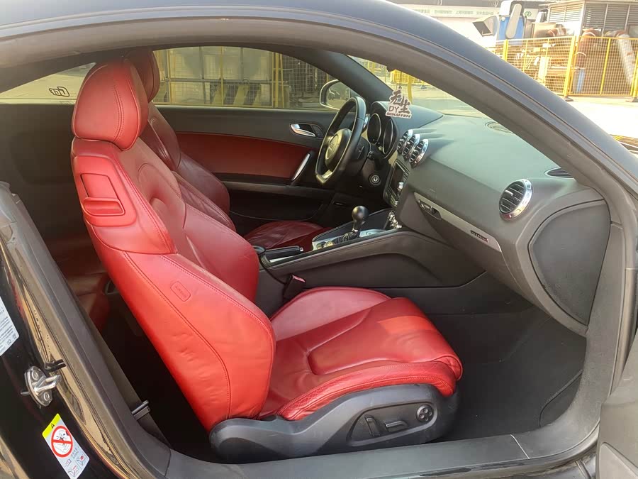 Audi TT 2007 #14 Audi TT 2007 car image #14