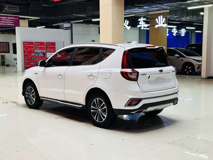 GEELY Vision X6 2019 immagine di auto #14