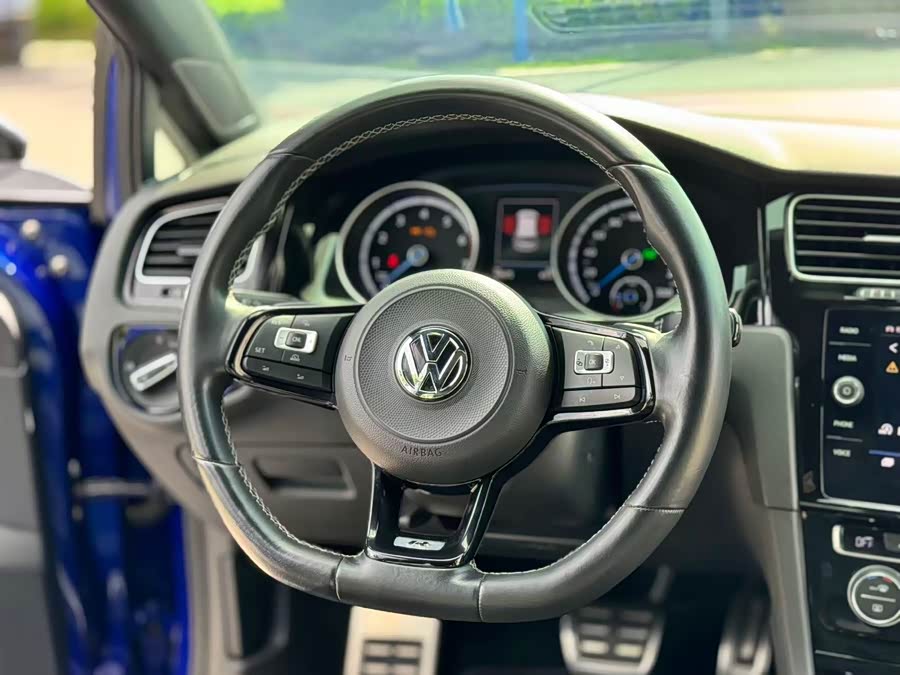 Volkswagen Golf (Imported) 2018 immagine di auto #14