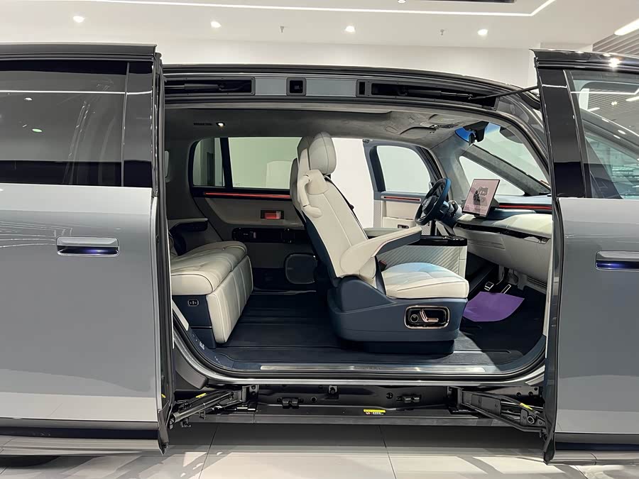 Zeekr MIX 2024 изображение автомобиля #14