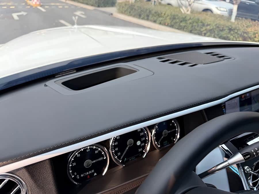 劳斯莱斯 库里南 2021 #14 劳斯莱斯 库里南 2021 汽车图片 #14