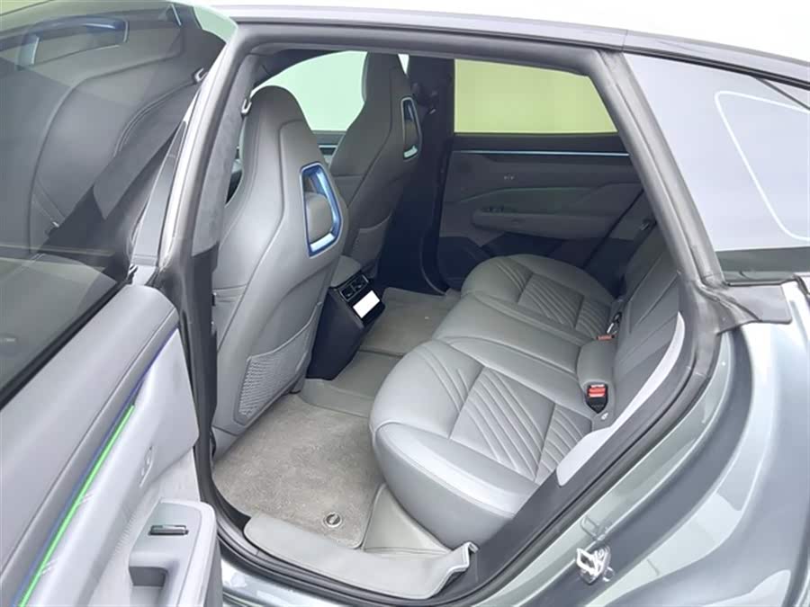 极氪 极氪001 2024 汽车图片 #14