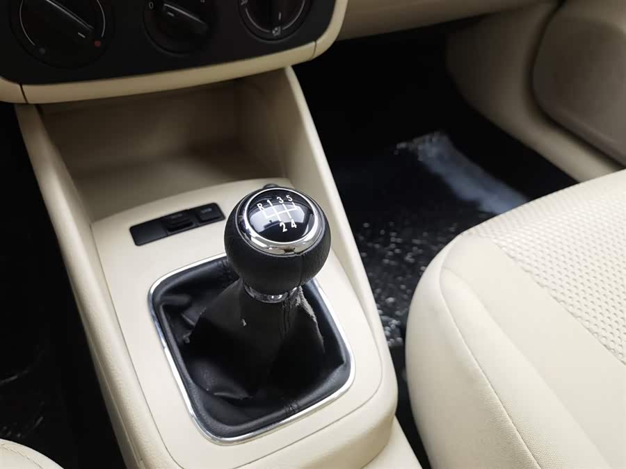 大众 宝来 2012 汽车图片 #14