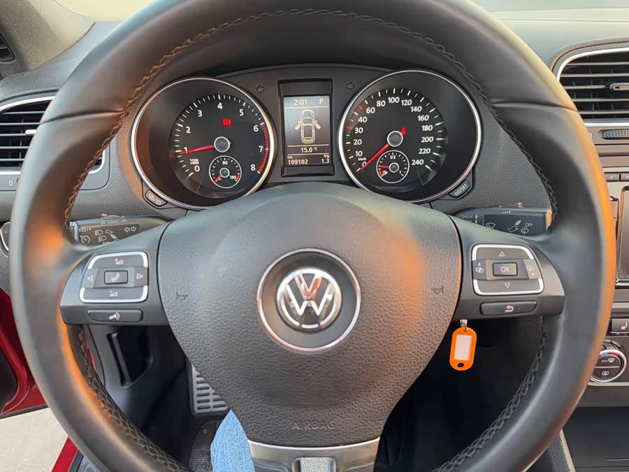 Volkswagen Golf (Imported) 2014 imagem de carro #14