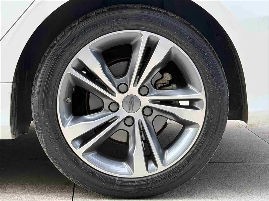 GEELY Binray 2020 #14 GEELY Binray 2020 car image #14