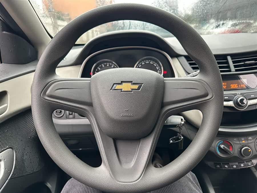 Chevrolet Sail 2015 car image #14