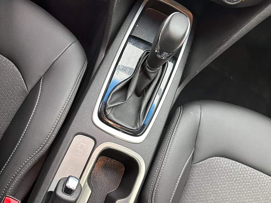 Chevrolet Cavalier 2018 car image #14