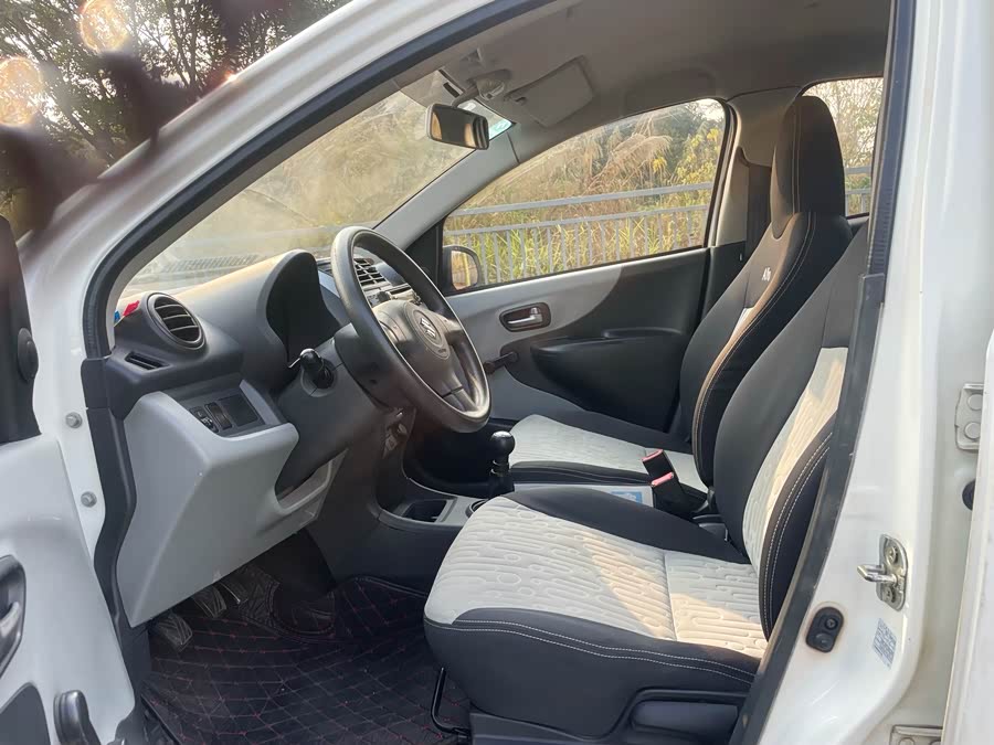 Suzuki Alto 2014 immagine di auto #14