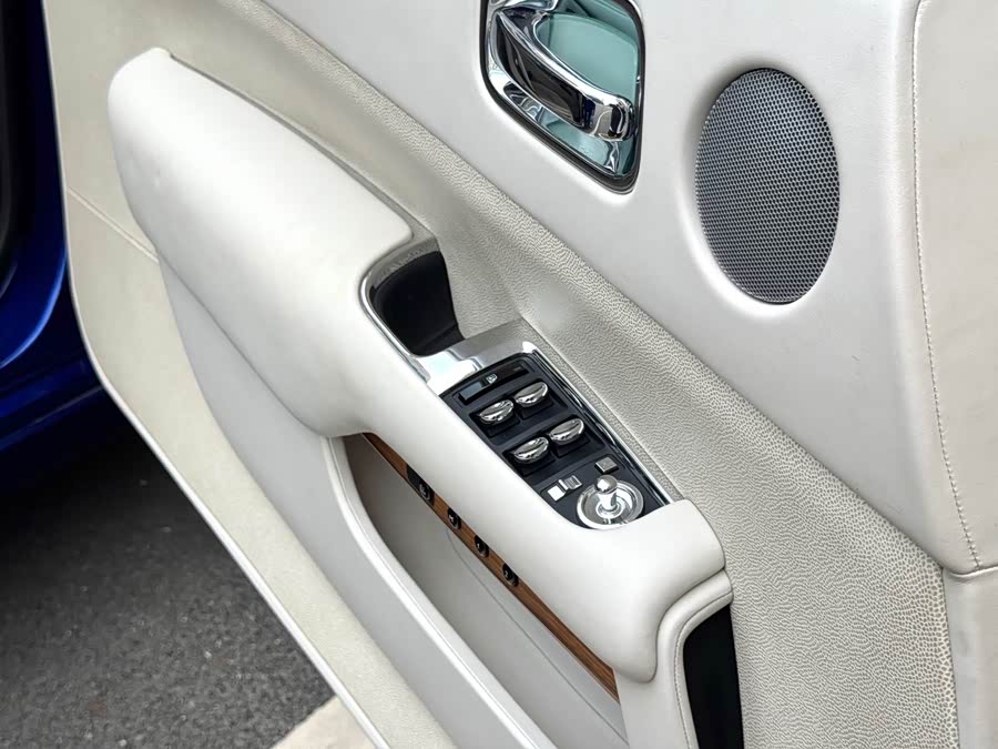 劳斯莱斯 魅影 2017 汽车图片 #14