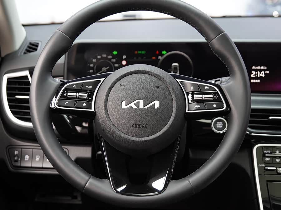 Kia Seltos 2023 #14 Kia Seltos 2023 car image #14