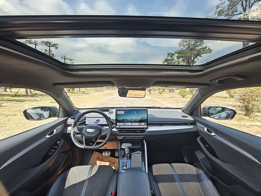 GEELY Preface 2024 car image #14