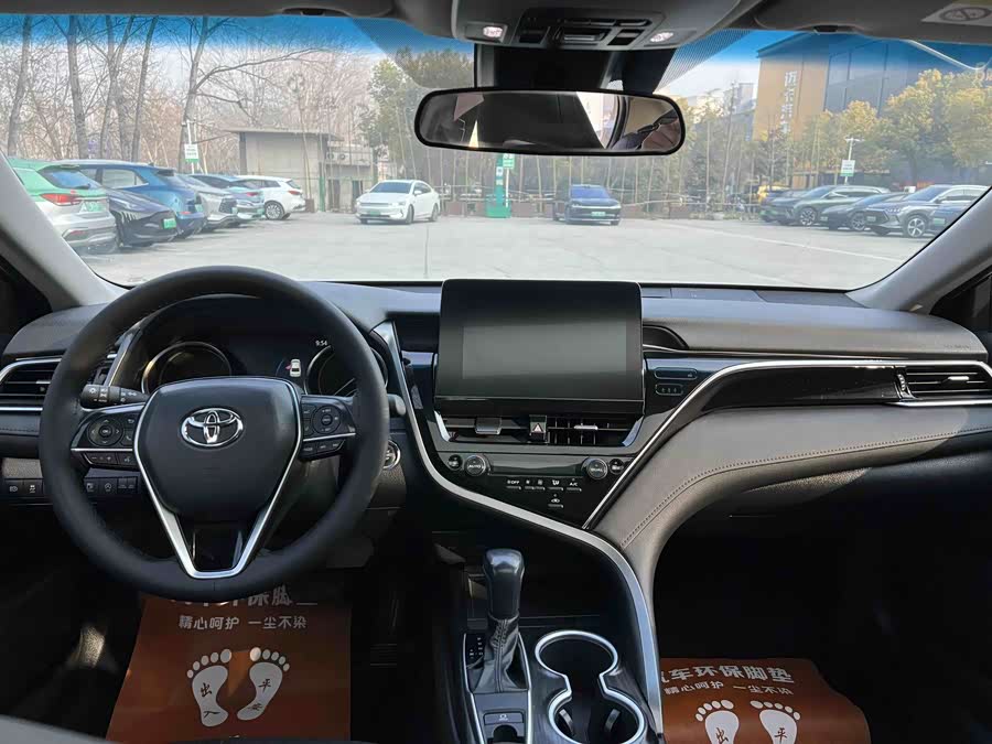 Toyota Camry 2021 immagine di auto #14