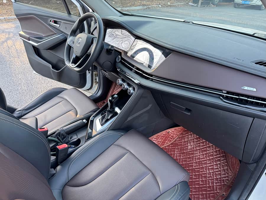 Changan CS15 2019 #14 Changan CS15 2019 immagine di auto #14