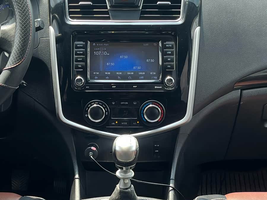 Forthing F600 2017 imagem de carro #14