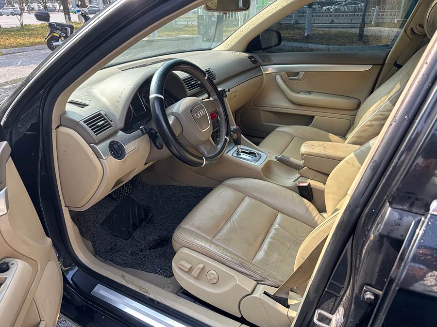 Audi A4 2008 immagine di auto #14