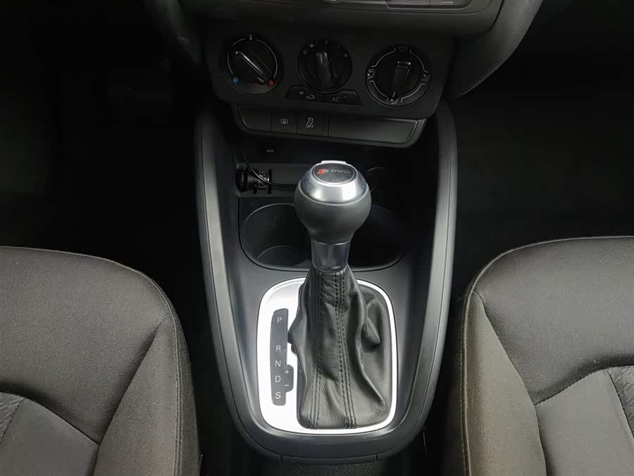 Audi A1 2013 car image #14