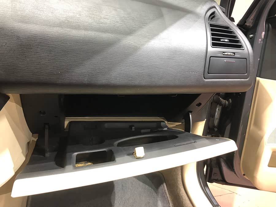 Citroen C-Quatre 2009 car image #14