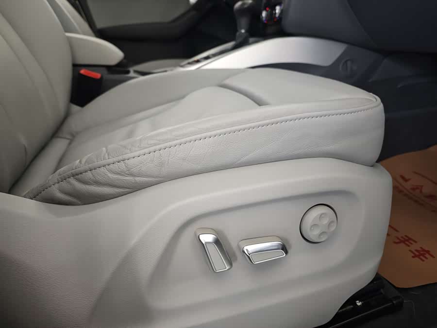 Audi Q5 2015 изображение автомобиля #14