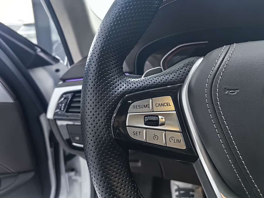 BMW 5 Series 2021 car image #14