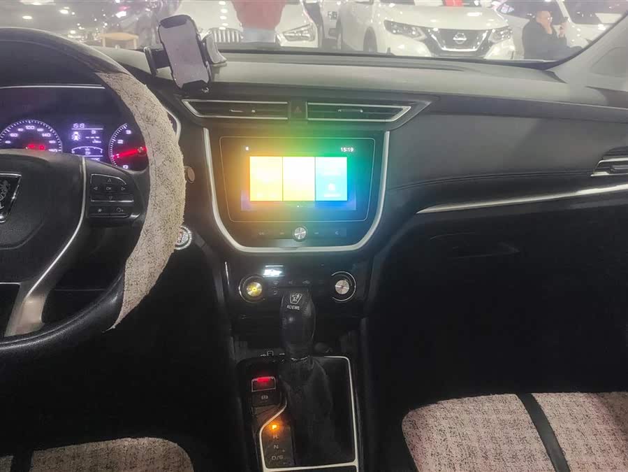 Roewe RX3 2021 изображение автомобиля #14