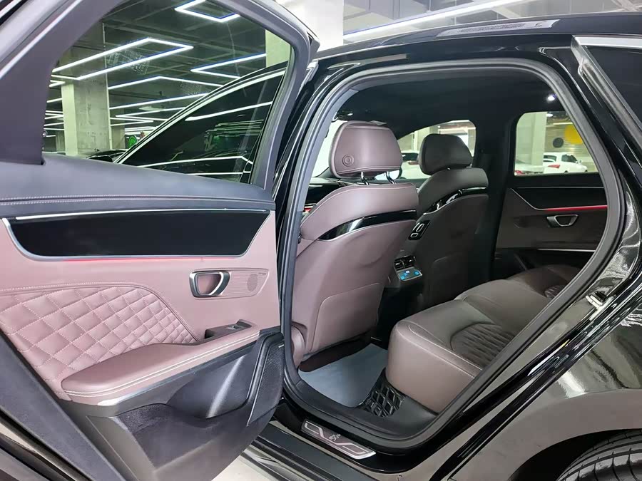 BYD Han 2023 #14 BYD Han 2023 car image #14