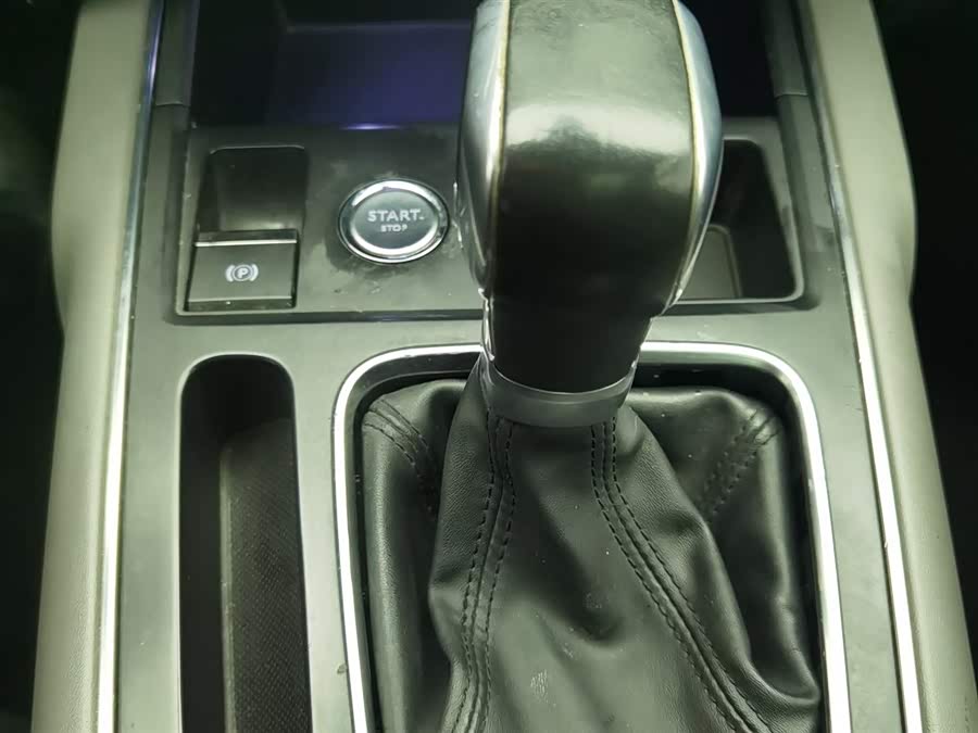 Citroen C5 AIRCROSS 2018 car image #14