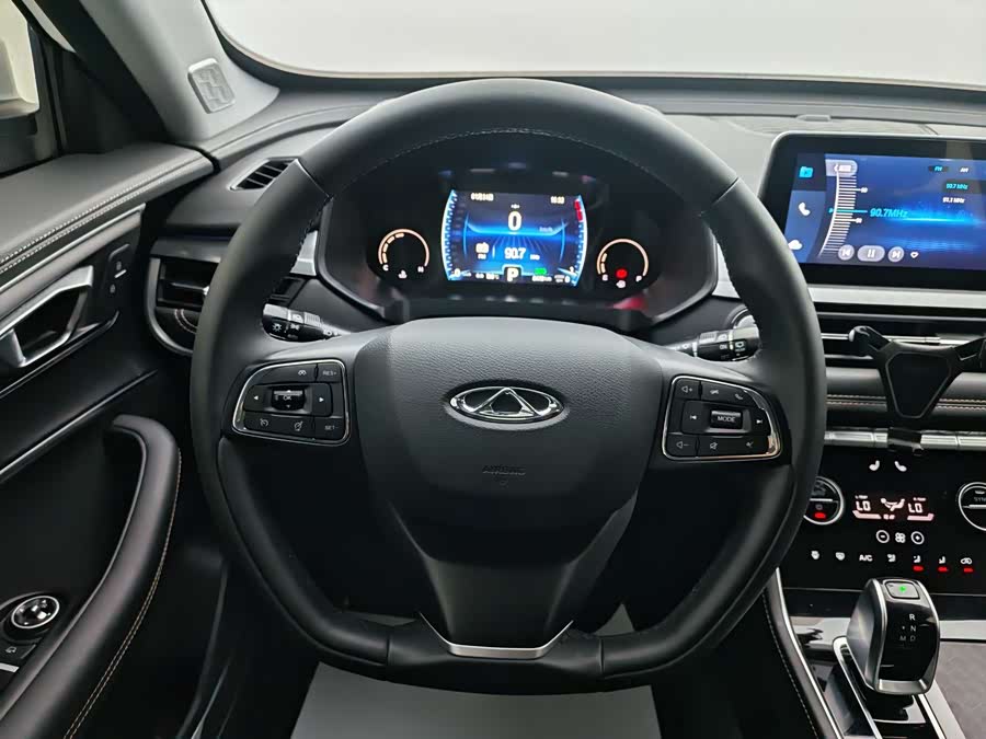 Chery Tiggo 8 2025 immagine di auto #14