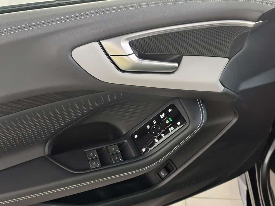 Audi FAW Audi A5L 2025 #14 Audi FAW Audi A5L 2025 car image #14