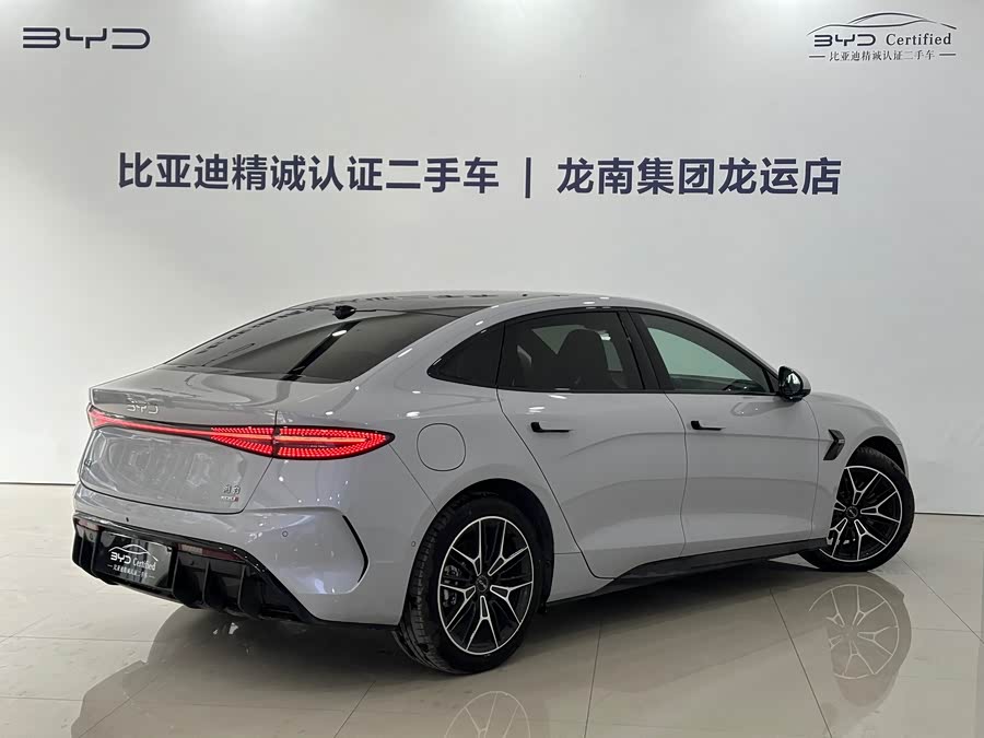 BYD Seal 2025 car image #14