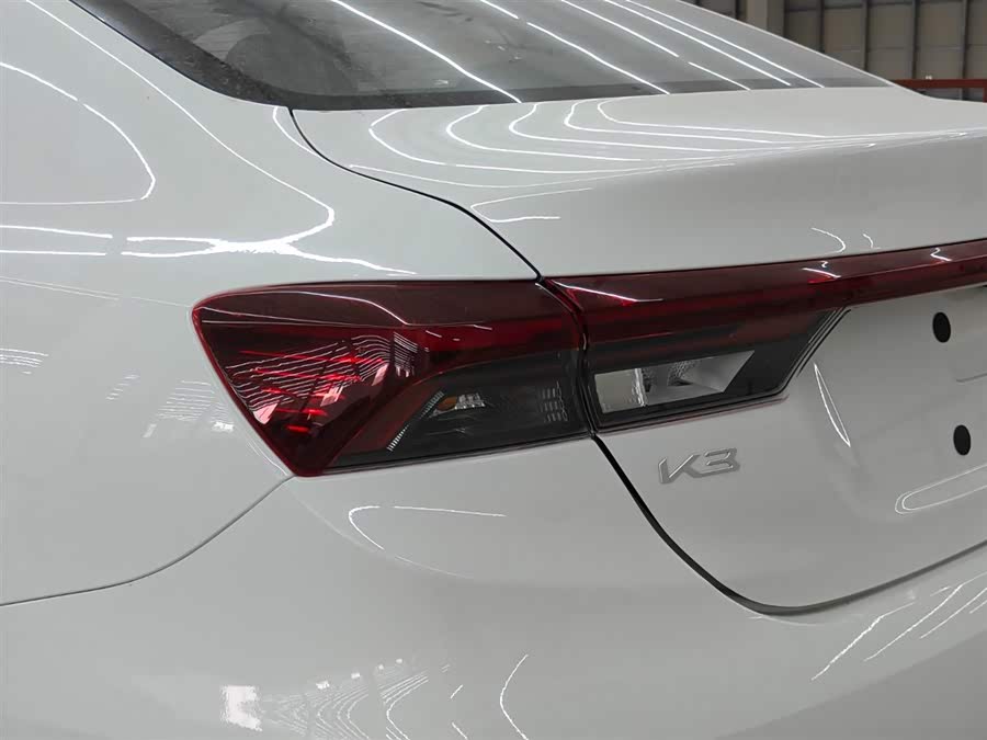 Kia K3 car image #14