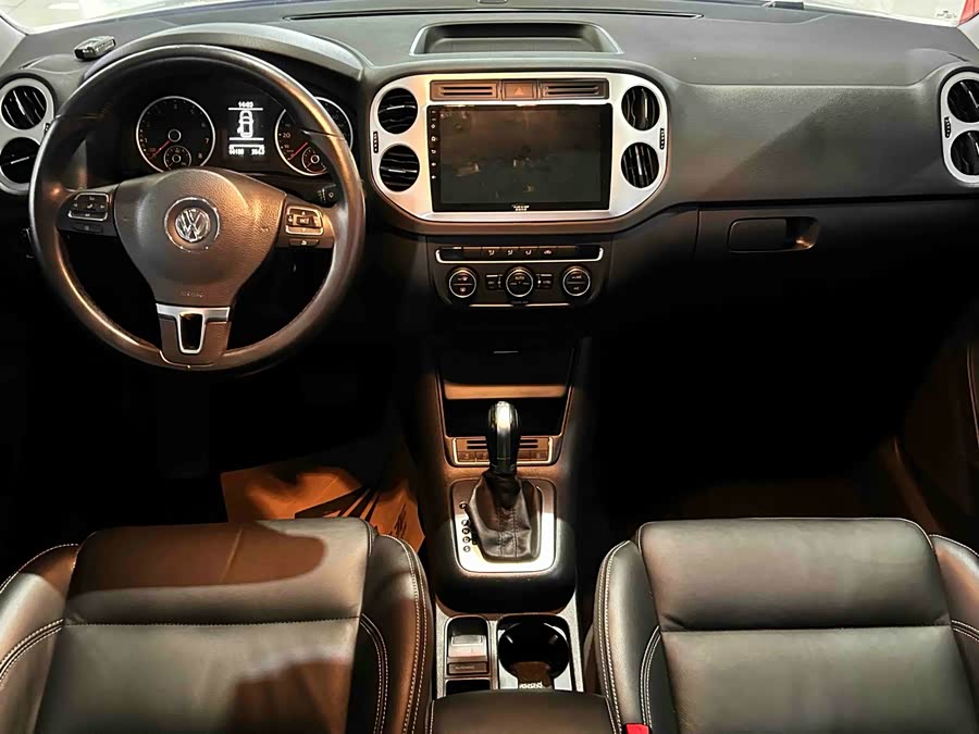 Volkswagen Tiguan 2019 car image #14