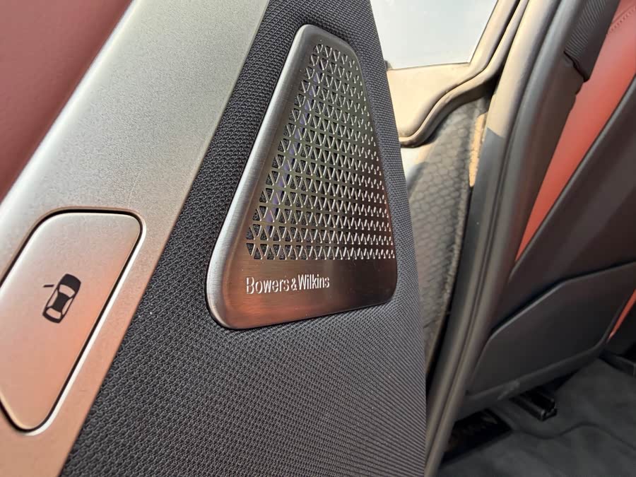 BMW iX M60 2023 #14 BMW iX M60 2023 car image #14