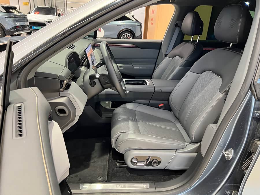 Zeekr 7X 2024 imagen de coche #14