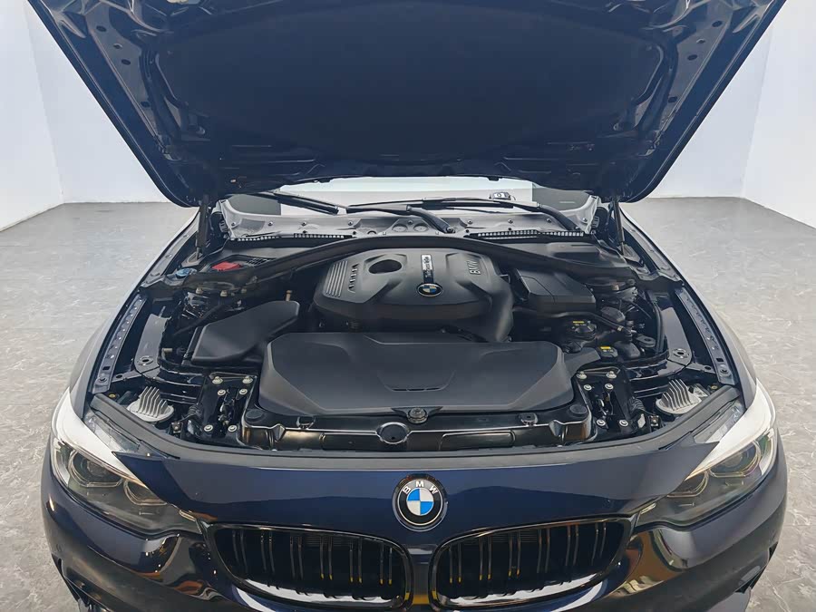 BMW 4 Series 2018 car image #14