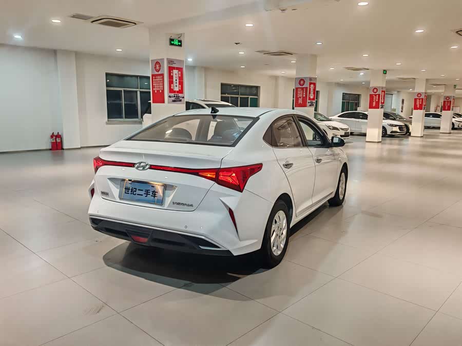 Hyundai Verna 2020 immagine di auto #14