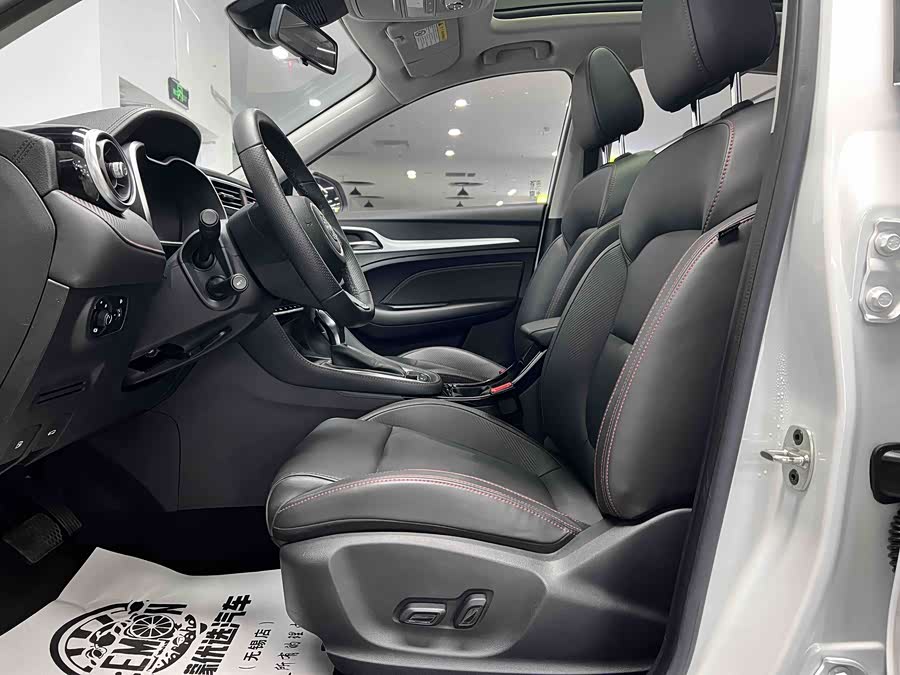 MG ZS 2022 car image #14