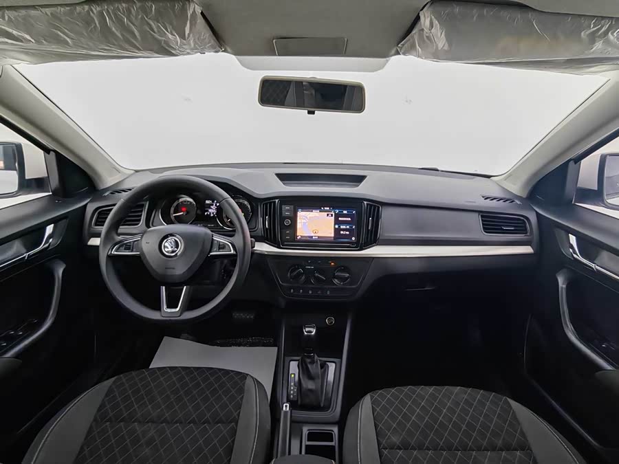 Skoda Kamiq 2019 #14 Skoda Kamiq 2019 car image #14