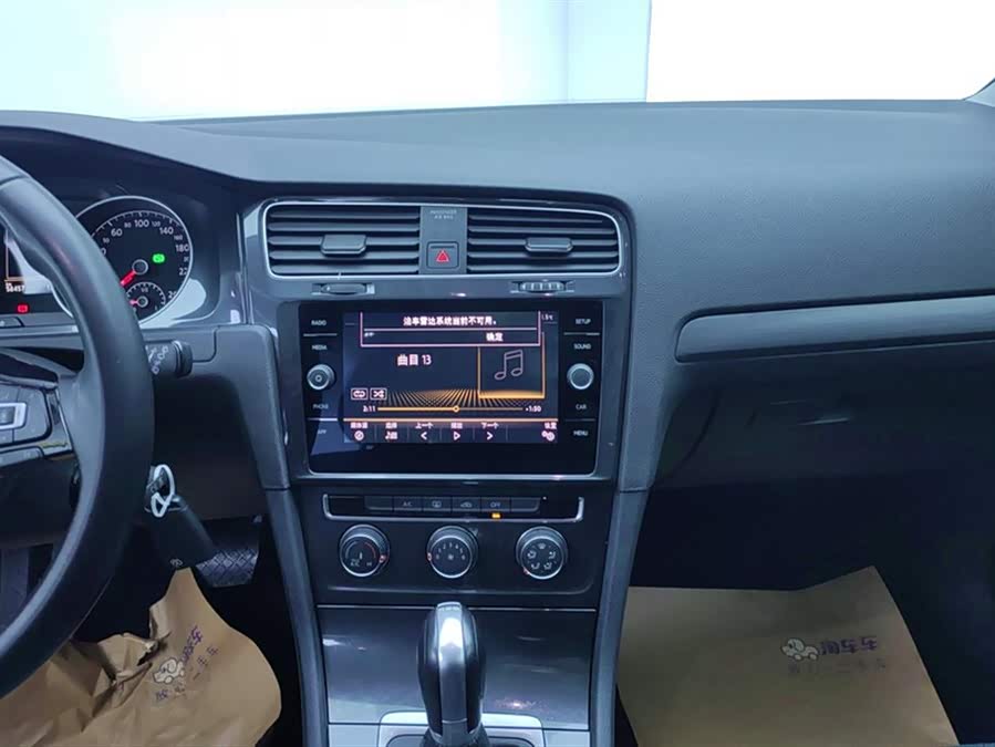 Volkswagen Golf (Imported) 2019 imagem de carro #14