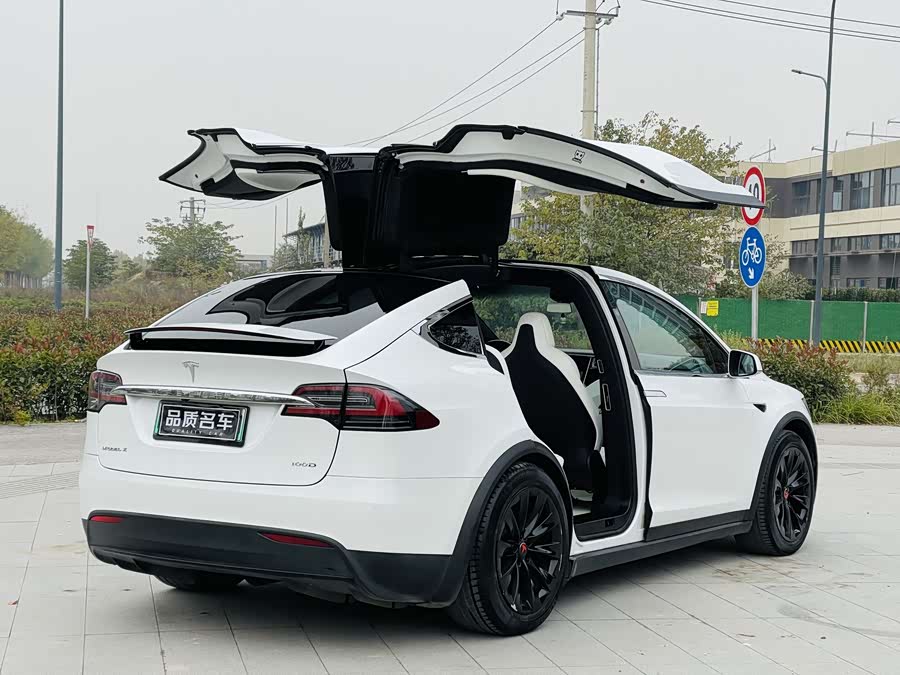 特斯拉 Model X 2017 汽车图片 #14